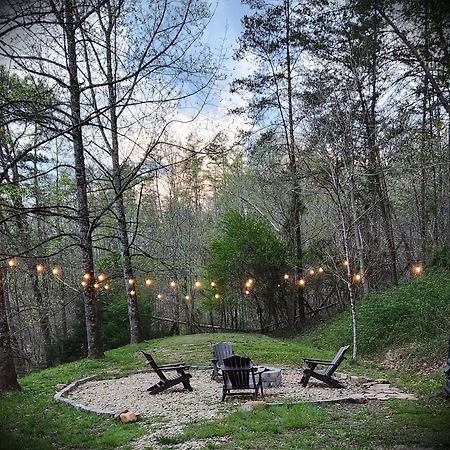 Stay At The Retreat! Gatlinburg-Dollywood Sevierville Esterno foto