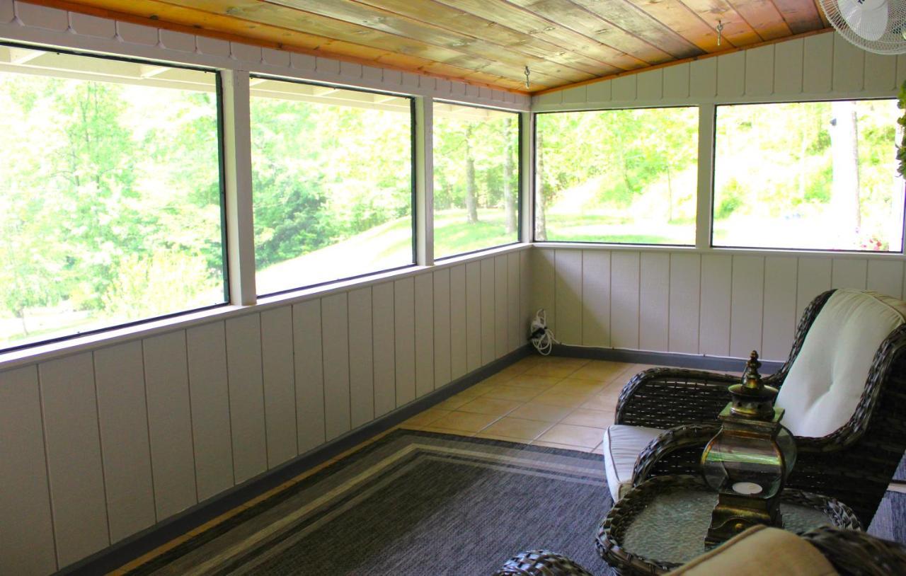Stay At The Retreat! Gatlinburg-Dollywood Sevierville Esterno foto